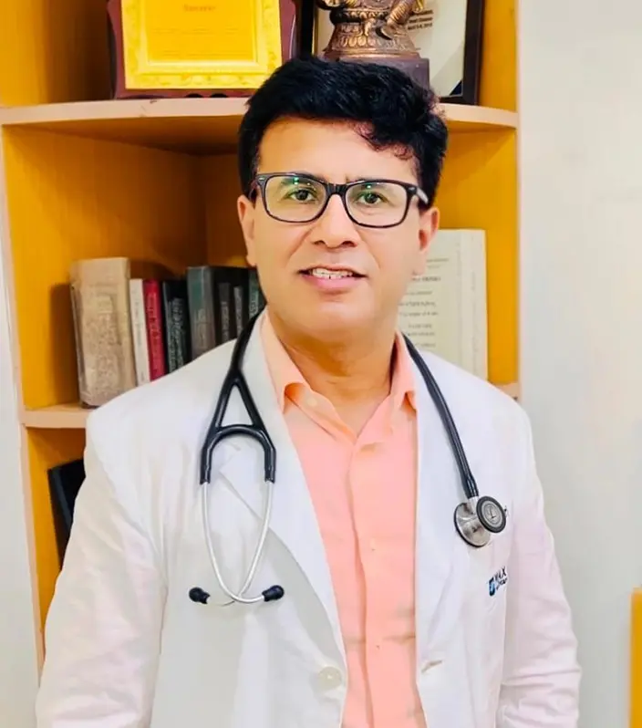 dr-naveen